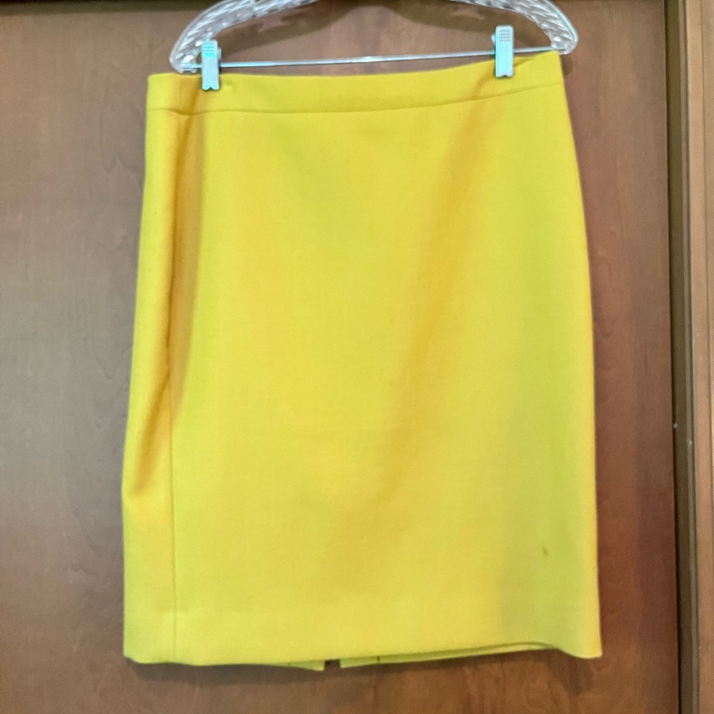 J crew yellow skirt (gently used)